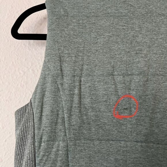 Athleta Jasper Green Zipper Closure Puffer Vest Women’s Size Small - Picture 8 of 8